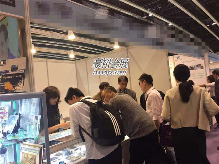 豪裕會展在香港珠寶展現場